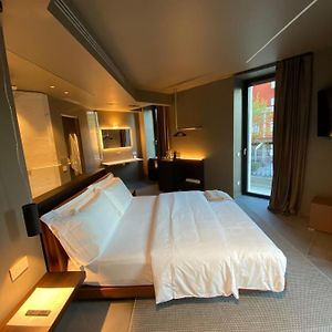 Camera deluxe con letto king size